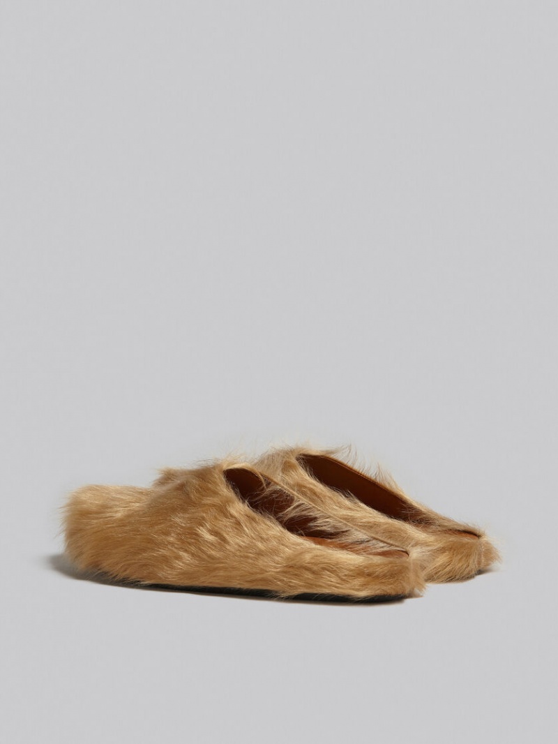 Marni Long Hair Calfskin Fussbett Sabot Beige | MXEAH40169